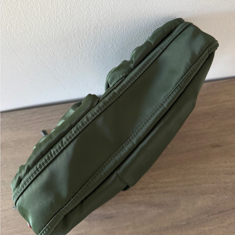 MZ WALLACE Forest Green Multi Zip Adjustable Crossbody Bag. Excellent Condition - Picture 9 of 12